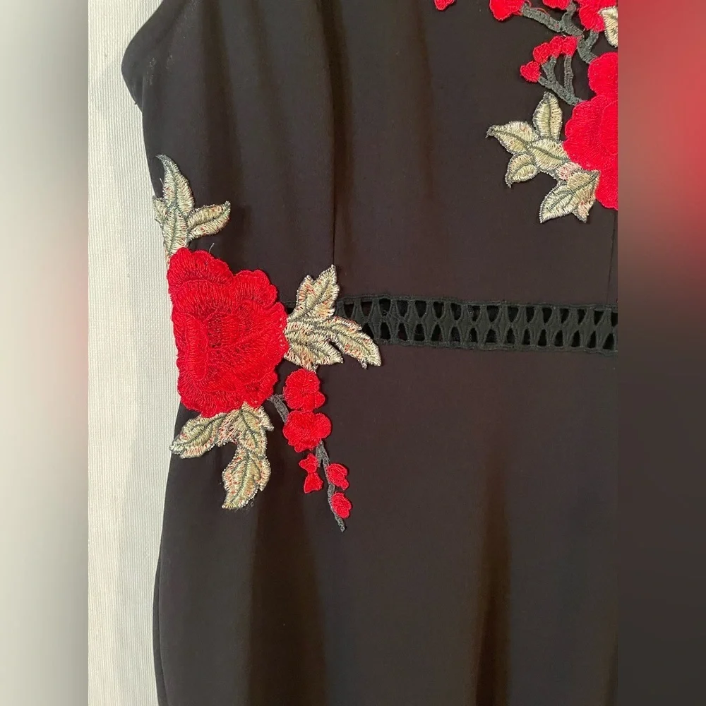 Windsor Black Floral Embroidered Classic Elegant Mermaid Prom Formal Dress Small - Picture 7 of 8